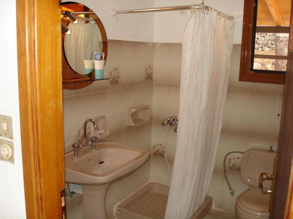 Paschos Rooms Sívota 部屋 写真